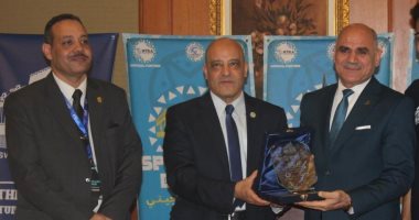 مؤتمر صعيد مصر فى قلب الحدث بأسوان يكرم رئيس جامعة الأقصر.. اعرف التفاصيل