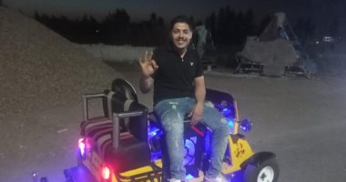 سيارة من الخردة.. خالد صممها بموتور موتوسيكل لزف العرسان مجانا "بث مباشر"