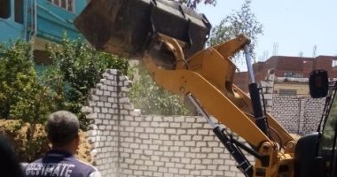 حملات لرفع الإشغالات ومخالفات البناء العشوائى فى الشرقية