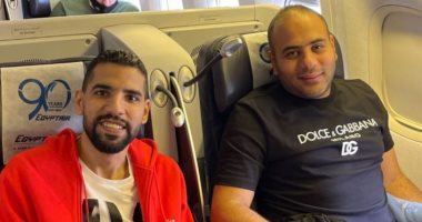 مؤمن زكريا يعود إلى القاهرة بعد رحلة علاجية في انجلترا