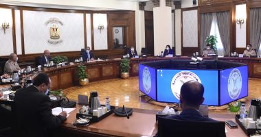رئيس الوزراء يوجه بتكثيف التواجد فى المقرات الحكومية بالعاصمة الإدارية