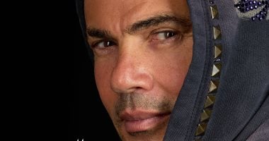 عمرو دياب يستعد لطرح "اللى يمشى يمشى"