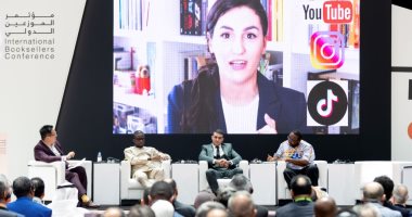خبراء ومتخصصون: تعزيز التواصل مع القراء سر نجاح موزعى الكتب فى العالم