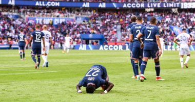 رئيس السنغال داعمًا نجم باريس سان جيرمان: معتقداته الدينية يجب أن تحترم