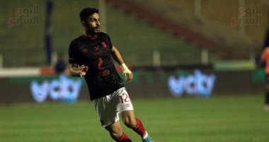 محمود وحيد يشكل أول تهديد للأهلى على مرمى البنك والزنفلى يتصدى.. فيديو