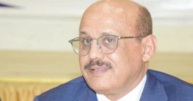 اليمن يدعو المانحين لتحويل أموال المساعدات إلى البنك المركزى فى عدن