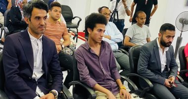 3 شعراء شباب يشاركون فى أمسية بيت الشعر بالأقصر بقصائد تتغنى بالوطن..صور