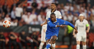مباراة آينتراخت ضد رينجرز تذهب للأشواط الإضافية بعد التعادل 1-1 بالدوري الأوروبي