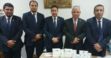 جمارك مطار برج العرب تضبط محاولتى تهريب أدوية وهواتف