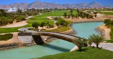 وصول الوفود المشاركة فى بطولة مصر الدولية لسيدات الجولف إلى الجونة