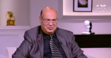 أستاذ أدب عربى: محيى الدين بن عربي له 100 كتاب مطبوع وفسر القرآن