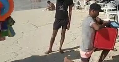 فاكر بائع الفريسكا الملتحق بكلية الطب.. أقاربه يكررون قصة كفاحه.. لايف