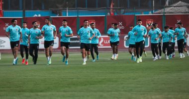 الأهلي يفاضل بين ربيعة وأيمن لمجاورة ياسر إبراهيم فى الدفاع أمام الزمالك