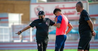 فيريرا يعقد جلسة سريعة مع لاعبى الزمالك.. وأيمن حفنى يؤدى تدريبات تأهيلية
