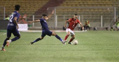 30 دقيقة .. الأهلى يتعادل مع إنبى 0/0 بالدورى