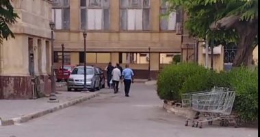 بث مباشر من أمام مستشفى العجوزة استعدادا لتشييع جثمان الراحل سمير صبرى