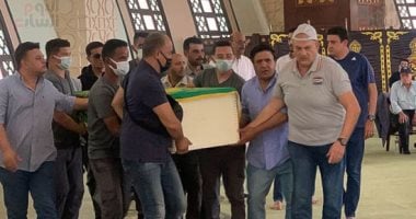 غياب الابن الوحيد للفنان سمير صبرى عن جنازة والده.. اعرف السبب 