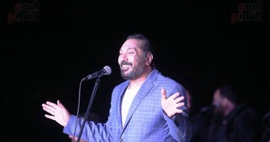 على الحجار يحيى حفلاً غنائيًا فى المنيا بمناسبة احتفالات أكتوبر