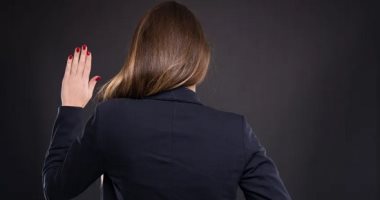 5 حاجات ما تعملهاش مع مواليد برج الجوزاء.. الكذب والنميمة الأبرز