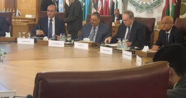 انطلاق مؤتمر مكافحة الاتجار بالأسلحة الصغيرة والخفيفة بالجامعة العربية