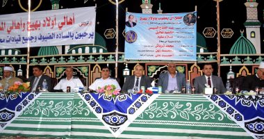 سكرتير عام سوهاج المساعد يشهد صلح أبناء العمومة "آل يعقوب" بأولاد بهيج.. صور