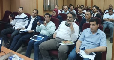 صور.. دورات تدريبية لعاملين بجمارك مطارات الصعيد للكشف على المتفجرات والمخدرات