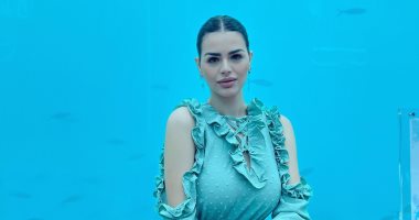 هنادي مهنا في إطلالة جديدة تحت المياه في المالديف.. صور
