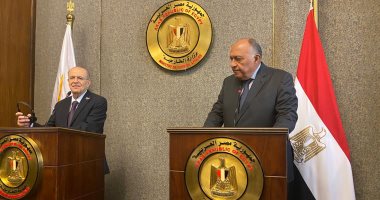 رسائل مشتركة بين القاهرة ونيقوسيا حول التحديات التى تواجه البلدين.. وزيرا خارجية مصر وقبرص يشددان على عمق العلاقات.. شكرى: تطرقنا لتفعيل منتدى غاز شرق المتوسط .."يوانيس" يشيد بالدور الجوهرى المصرى في ليبيا وغزة