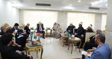 وفد من "أوزباكستان" يناقش تدريب الأئمة على مواجهة التطرف مع البحوث الإسلامية