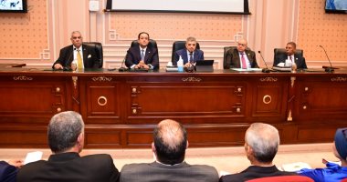 "نقل النواب" توافق على مشروع موازنة هيئة قناة السويس 22/23.. الفريق أسامة ربيع: ارتفاع أرباح القناة من 5.8 مليار دولار لـ6.9 مليارا خلال عام.. ويؤكد: الحرب الروسية كان لها آثار إيجابية على المجرى الملاحى