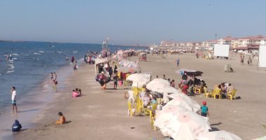رأس البر تستقبل آلاف الزوار فى العطلة الأسبوعية.. فيديو