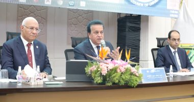 الأعلى للجامعات يتابع استعداد امتحانات نهاية العام ويشدد على التزام هيئة التدريس بالحضور