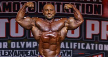 الليلة.. محمد شعبان مرشح للفوز بلقب بطولة كاليفورنيا برو لكمال الأجسام للمحترفين