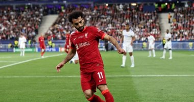 بهذه الطريقة.. محمد صلاح يعلن بقاءه فى صفوف ليفربول لمدة طويلة..فيديو 