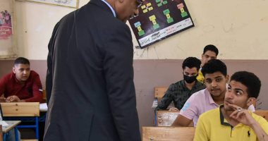 تعليم بورسعيد: 5687 طالبا يؤدون اليوم امتحانات إتمام شهادة الدبلومات الفنية