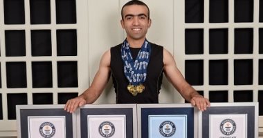 "على" طالب حقوق حطم 14 رقمًا قياسيًا بموسوعة جينيس فى اللياقة البدنية.. ويؤكد: عملت 80 عدة "جامب سكوات" فى الدقيقة و59 عدة "سكوات بوزن 60 رطل" على ظهرى.. قابلتنى صعوبات كثيرة وسنى حرمنى من تحطيم رقم بالجمباز
