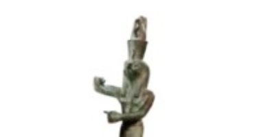 كريستيز تستعد لبيع تمثال مصرى يقدر ثمنه بـ 100 ألف جنيه استرلينى.. شاهده