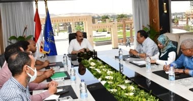 محافظ أسوان مهلة أخيرة لإنهاء مشروع دعم مياه الشرب بقرى أبو الريش 