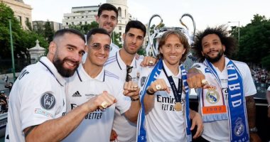 الريال يحتفل بالتتويج بدوري أبطال أوروبا في شوارع مدريد.. صور
