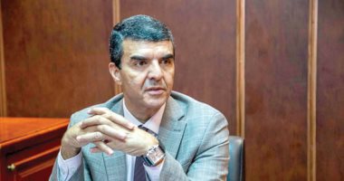 خطة الدولة لضبط الأسعار.. توفير السلع فى معارض بجميع المحافظات بتخفيضات تصل لـ 30%.. مخطط لإنشاء شوادر للإسهام فى ضبط حركة المنتجات.. ورئيس الغرفة التجارية بالجيزة: التوسع فى إنشاء المعارض بـ27 محافظة