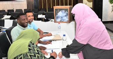 محافظ أسوان: تقديم التسهيلات اللازمة لإنجاح انتخابات اللجان النقابية 