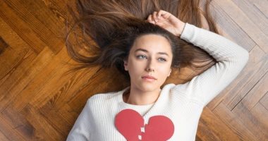 لو لسه مفركشة.. نصائح هتساعدك فى تخطى المرحلة ونسيان "الإكس" 