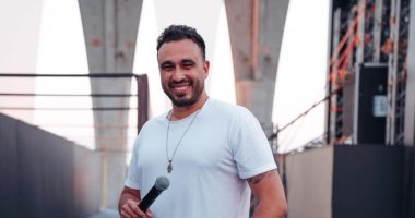هشام عاشور: أقدم شخصية يوسف زوج نيللى كريم فى مسلسل "روز وليلى"