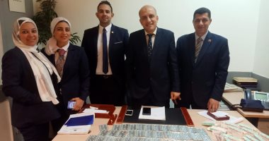 ضبط راكب بمطار القاهرة حاول تهريب كمية كبيرة من الأقراص المخدرة