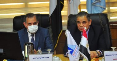 محافظ كفر الشيخ يحضر اجتماع مجلس الجامعة ويناقش جهود مبادرة حياة كريمة