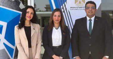 تنسيقية شباب الأحزاب والسياسيين تشارك فى مؤتمر "مصر تستطيع بالصناعة"
