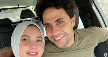 زوجة محمد إبراهيم تحتفل بانضمامه لمنتخب مصر.. صور