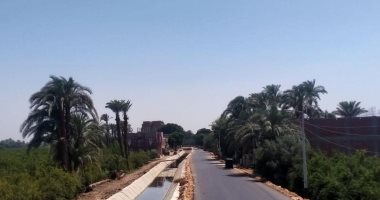 محافظ أسيوط يؤكد استمرار تنفيذ أعمال تبطين وتأهيل الترع والمجارى المائية