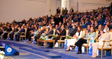 وزيرة الصناعة: أصدرنا 4.900 مواصفة قياسية جديدة ضمن إجراءات تحفيز الاستثمار الصناعى