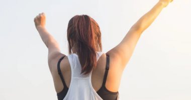 وصفات طبيعية لتفتيح منطقة الإبطين.. عشان تلبسى فساتين وبلوزات بنص كم براحتك